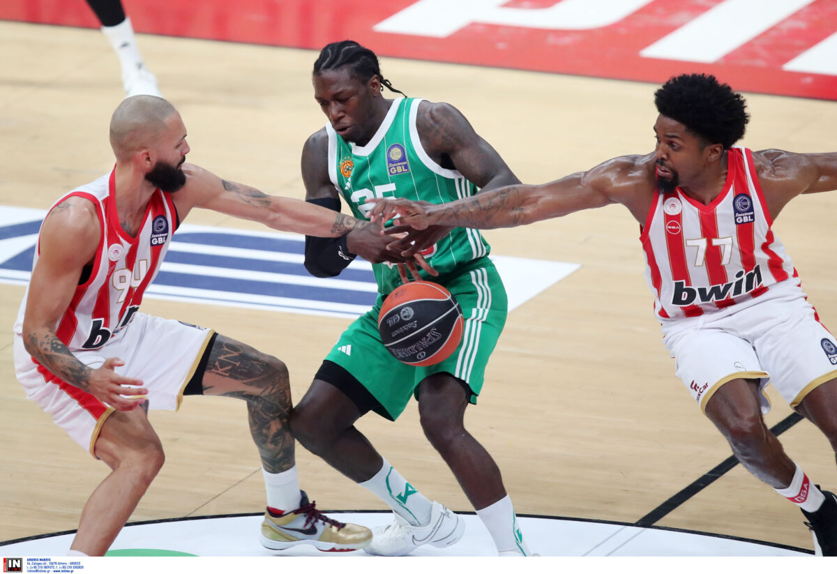 Πρεμιέρα στην Ευρωλίγκα με κορυφαία προσφορά* χωρίς κατάθεση!
