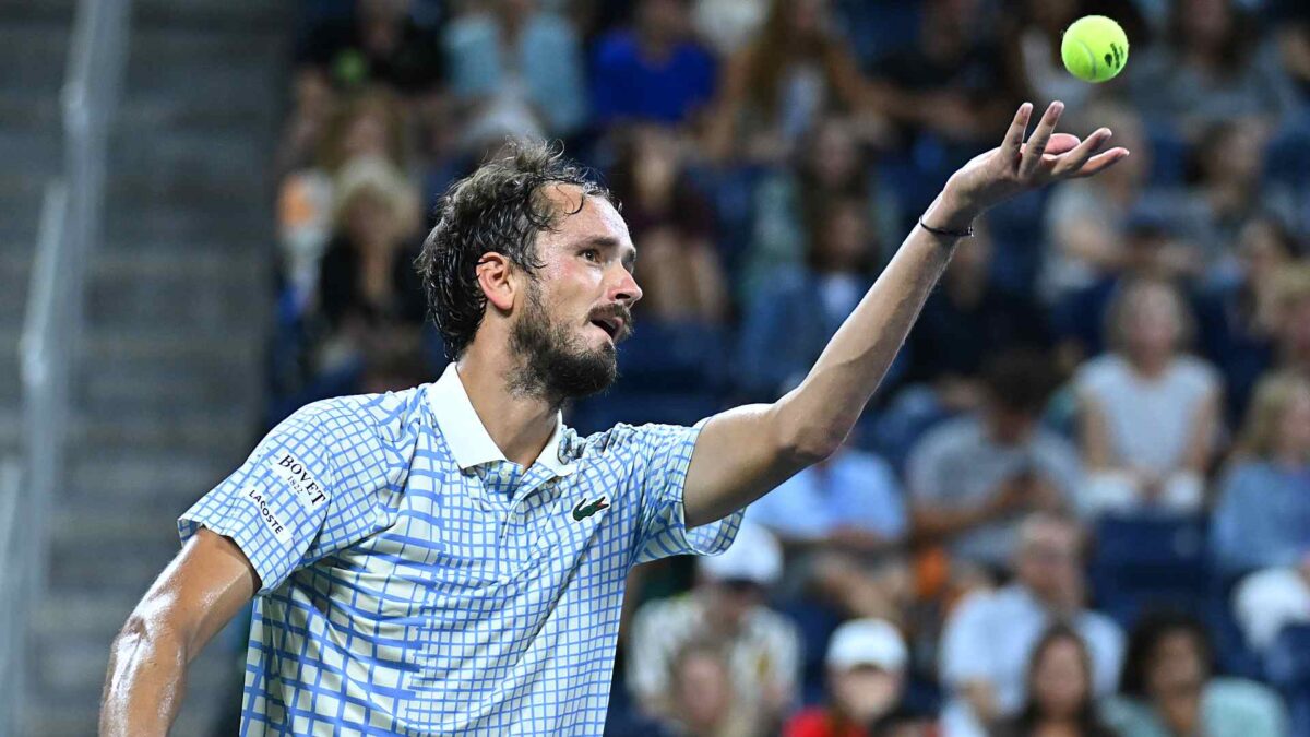 Μάχη με στήριξη στο αουτσάιντερ