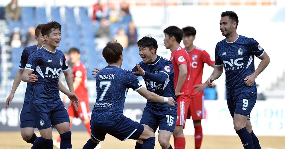 Με τον «παλιό» στη Νότια Κορέα