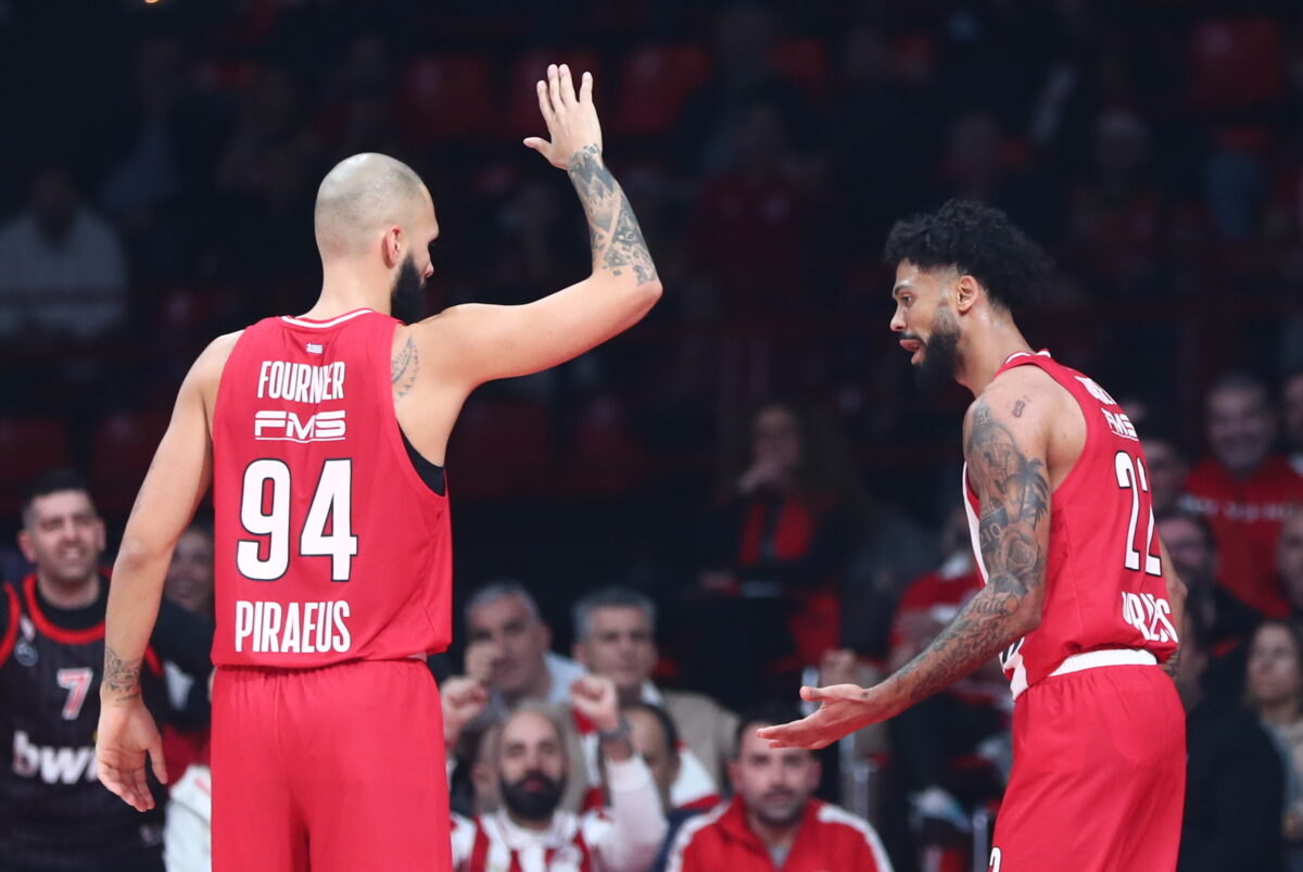 Xτίζει σερί με ειδικά στοιχήματα και ενισχυμένες αποδόσεις!