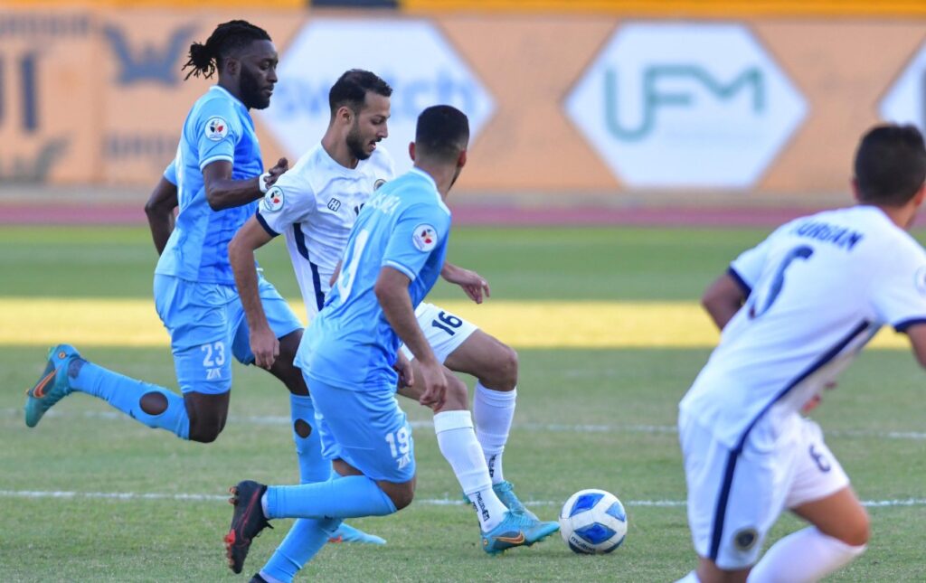 Καλά που δεν παίζουν χάντμπολ…