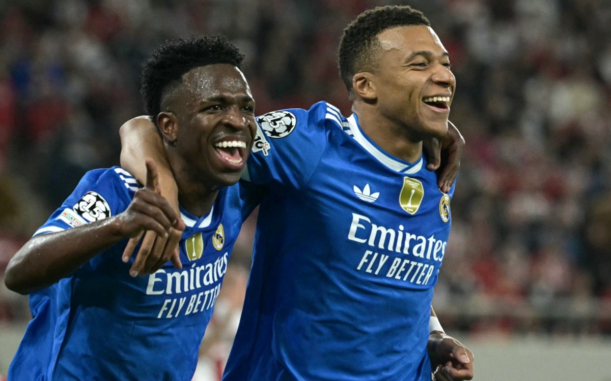 Ρεάλ Μαδρίτης – Μάντσεστερ Σίτι Live Streaming*