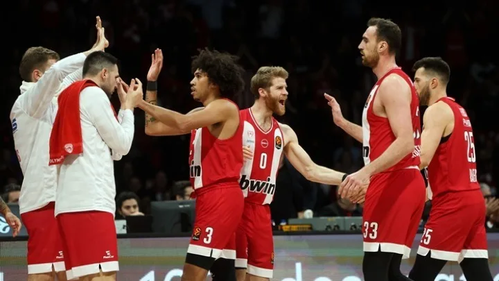 Ολυμπιακός – Βίρτους Μπολόνια Live Streaming*