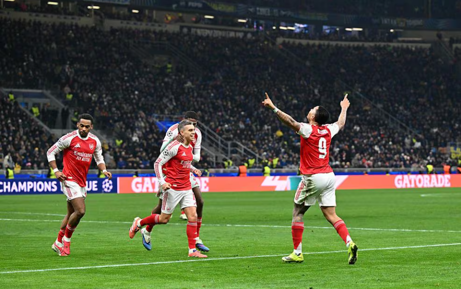 Δύο τεμάχια διπλασιάζουν