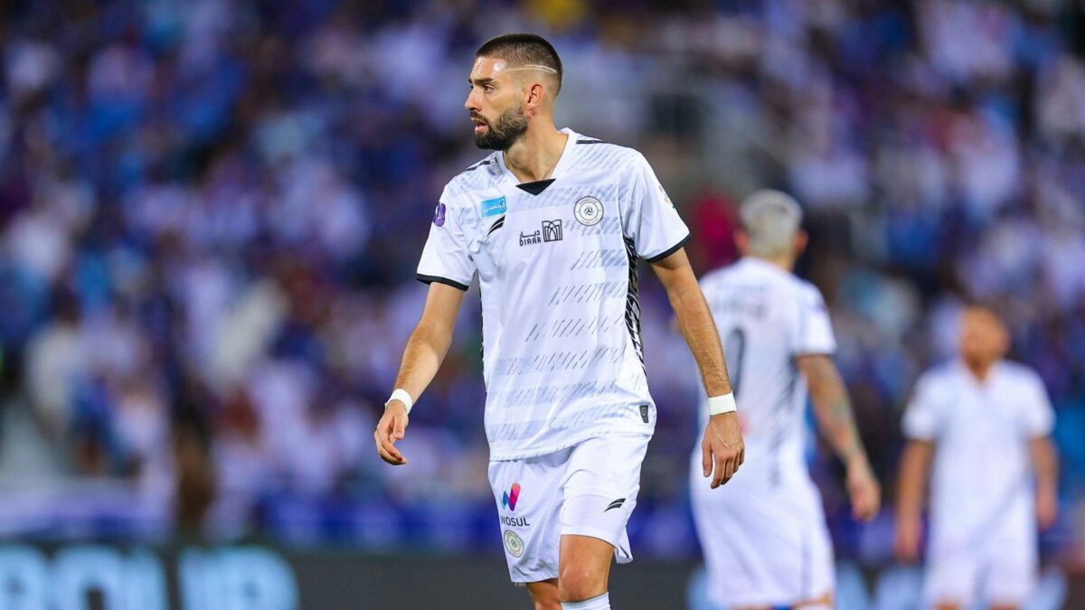 Στη ζούλα τρώνε μακαρονάδες