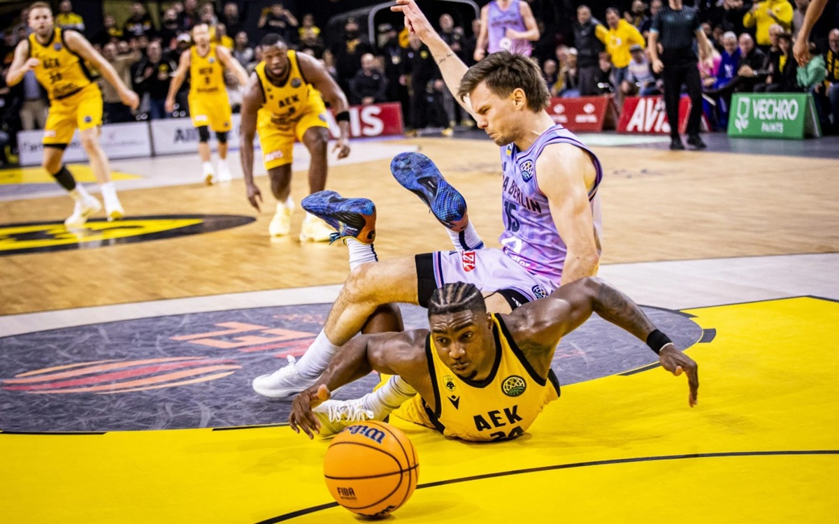 Άλμπα Βερολίνου – AEK Live Streaming*