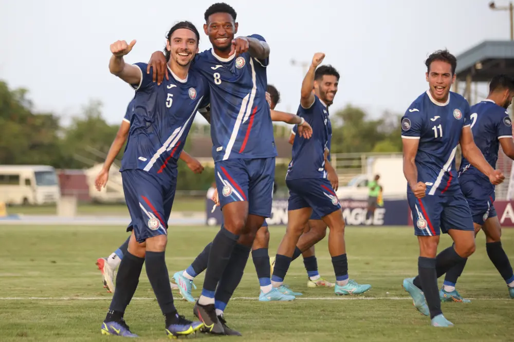 Τρία (πακέτα) τσιγάρα δρόμος